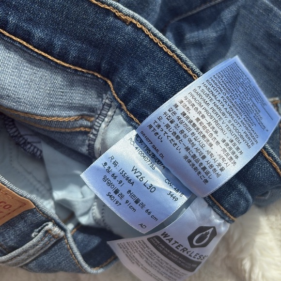 Levi’s 311 Shaping Skinny Jeans Size 26 | High Rise Slimming Stretch Denim - Picture 10 of 11